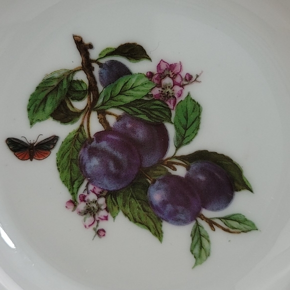 (3) 1950's Western Germany Porcelain Ashtrays - Picture 3 of 15